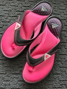 Vintage adidas FITFOAM  Women’s Sport Flip Flops